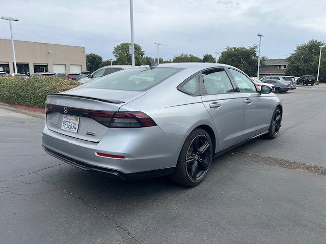 2023 Honda Accord Hybrid Sport-L