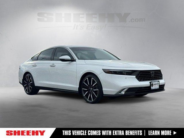 2023 Honda Accord Hybrid Touring