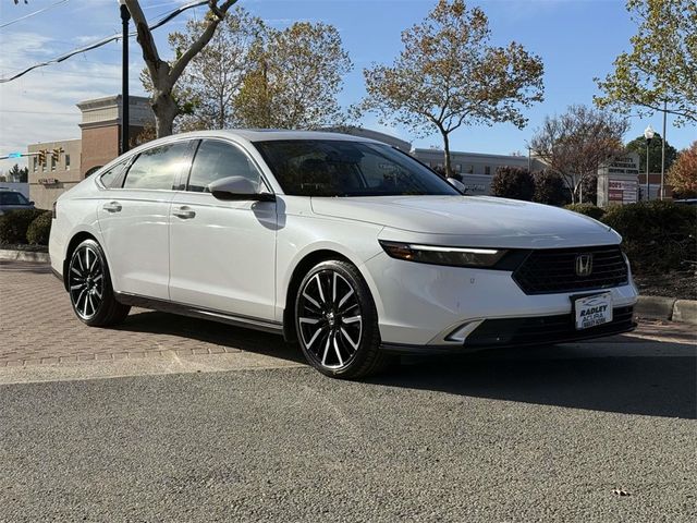 2023 Honda Accord Hybrid Touring