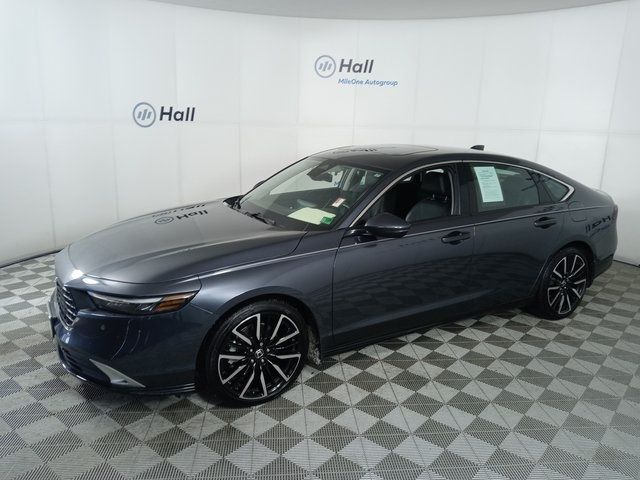 2023 Honda Accord Hybrid Touring