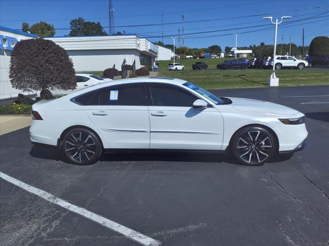 2023 Honda Accord Hybrid Touring