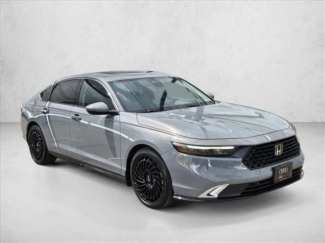 2023 Honda Accord Hybrid Touring