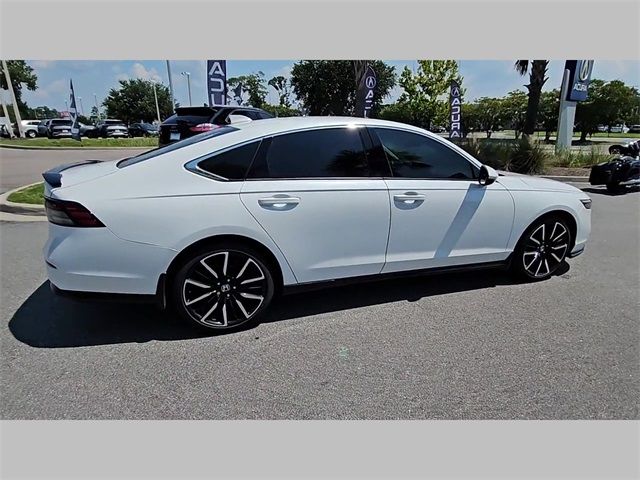 2023 Honda Accord Hybrid Touring