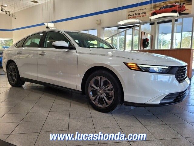 2023 Honda Accord EX