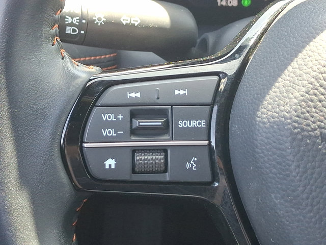 Vehicle image 20 of 31