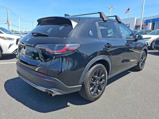 Vehicle image 2 of 31