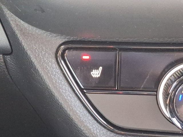 Vehicle image 23 of 31