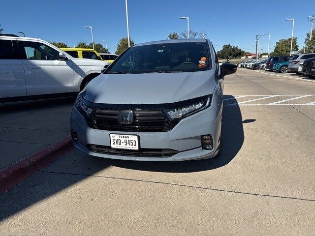 2023 Honda Odyssey Sport