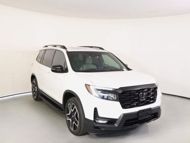 2023 Honda Passport Elite