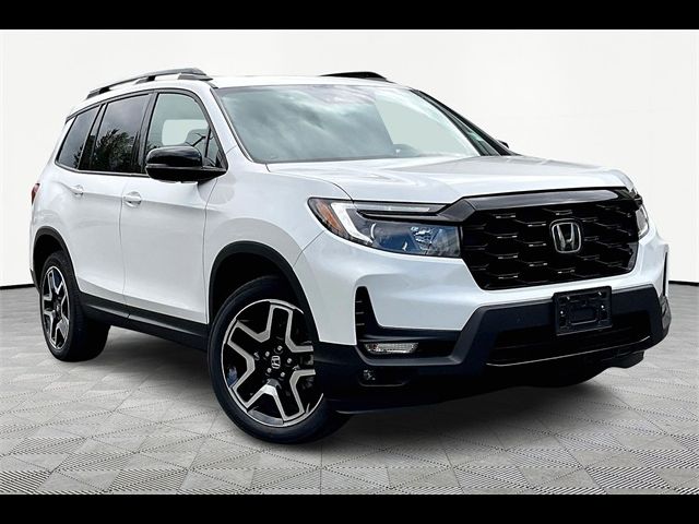 2023 Honda Passport Elite