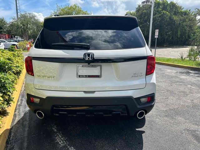 2023 Honda Passport Elite