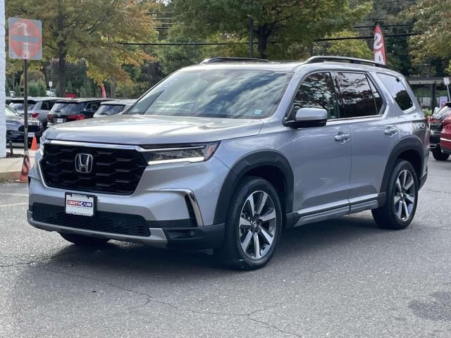 2023 Honda Pilot Touring