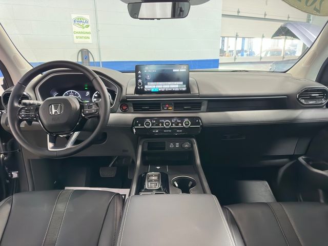 2023 Honda Pilot EX-L 8 Passenger