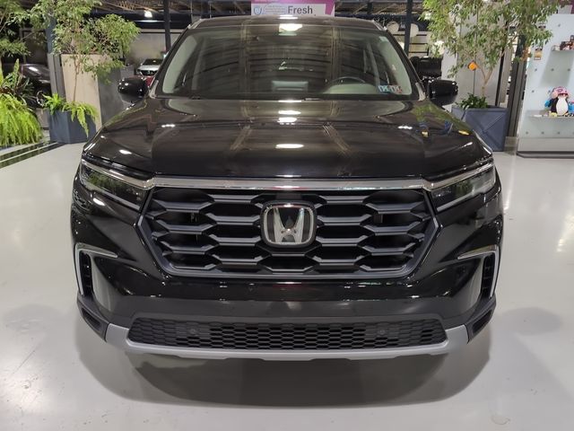 2023 Honda Pilot EX-L 8 Passenger