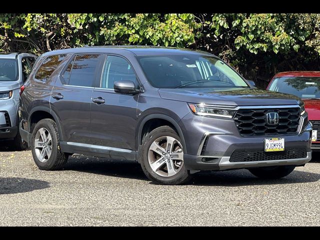 2023 Honda Pilot EX-L 8 Passenger