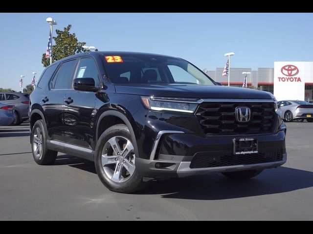 2023 Honda Pilot EX-L 8 Passenger