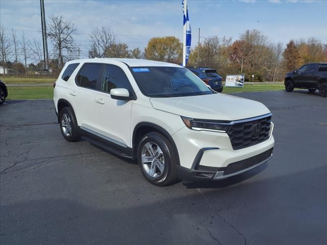 2023 Honda Pilot EX-L 8 Passenger