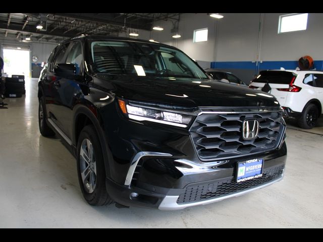 2023 Honda Pilot EX-L 8 Passenger