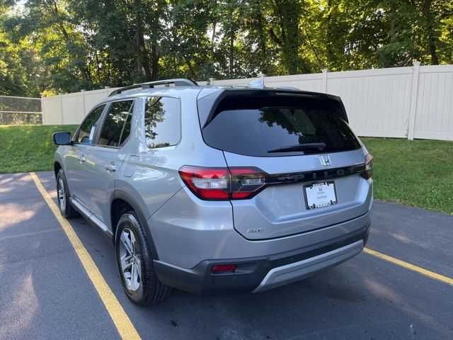 2023 Honda Pilot EX-L 8 Passenger