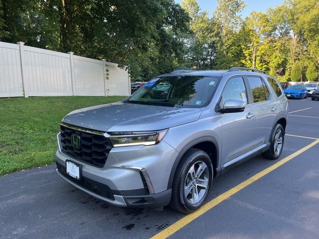 2023 Honda Pilot EX-L 8 Passenger