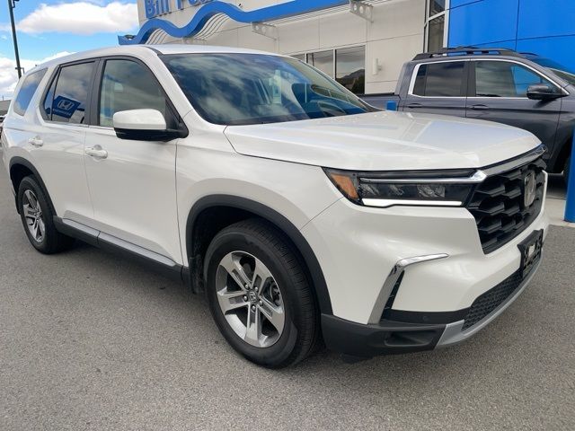 2023 Honda Pilot EX-L 8 Passenger