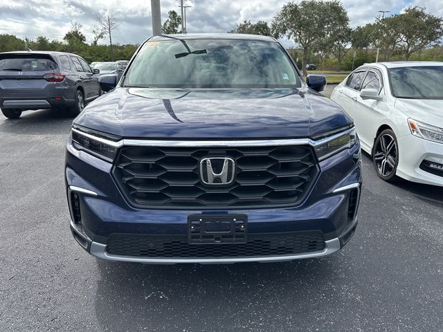 2023 Honda Pilot EX-L 8 Passenger