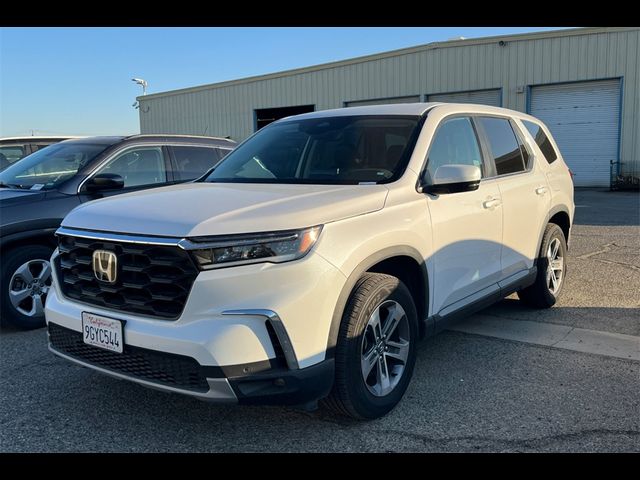 2023 Honda Pilot EX-L 8 Passenger