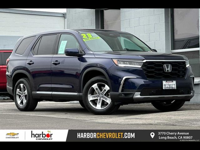 2023 Honda Pilot EX-L 8 Passenger