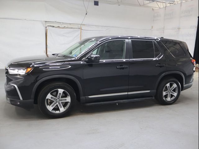 2023 Honda Pilot EX-L 8 Passenger