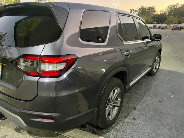 2023 Honda Pilot EX-L 8 Passenger