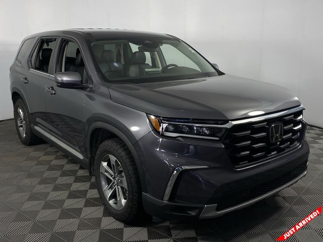 2023 Honda Pilot EX-L 8 Passenger