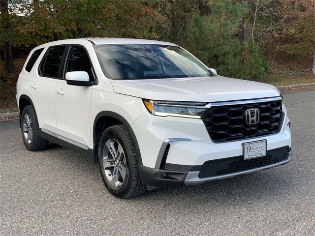 2023 Honda Pilot EX-L 8 Passenger