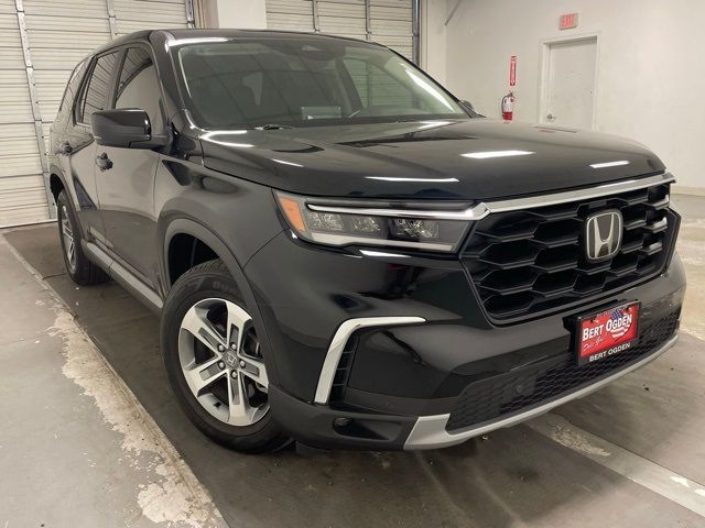 2023 Honda Pilot EX-L 7 Passenger