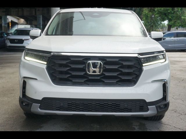 2023 Honda Pilot EX-L 7 Passenger