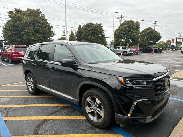 2023 Honda Pilot EX-L 7 Passenger