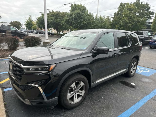 2023 Honda Pilot EX-L 7 Passenger