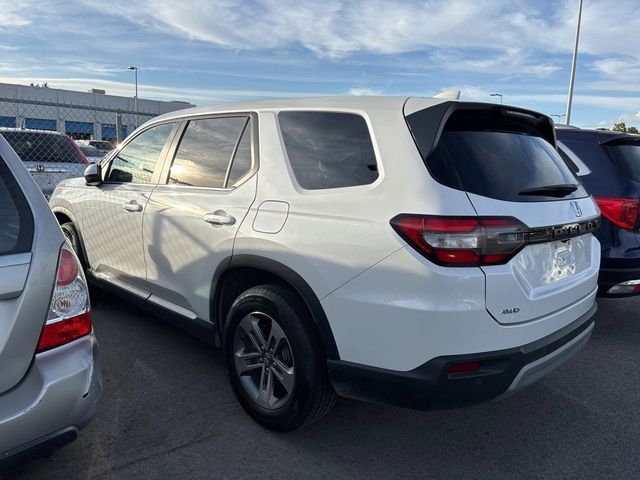 2023 Honda Pilot EX-L 8 Passenger