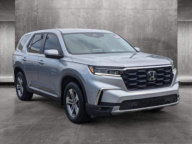 2023 Honda Pilot EX-L 8 Passenger