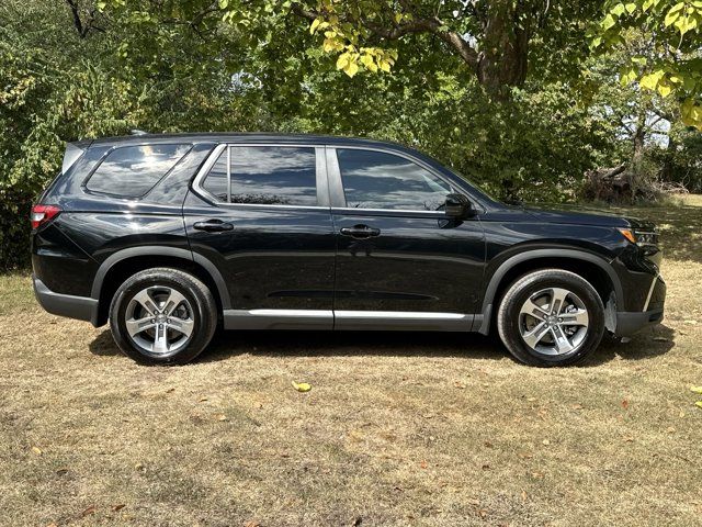 2023 Honda Pilot EX-L 8 Passenger