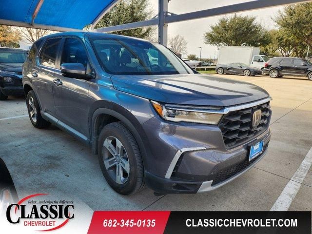 2023 Honda Pilot EX-L 8-Passenger