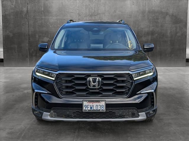 2023 Honda Pilot EX-L 8 Passenger