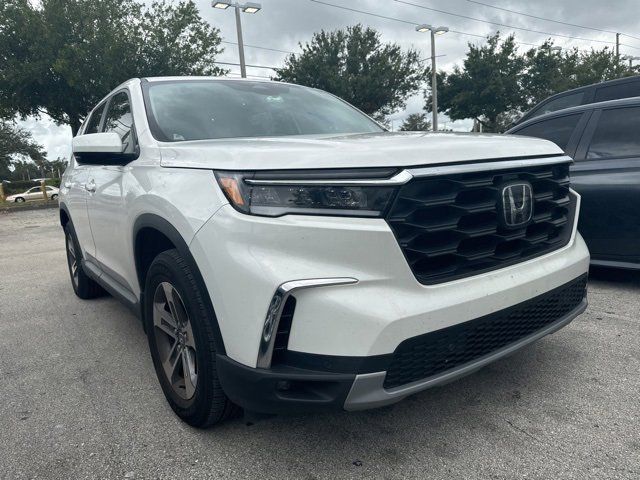 2023 Honda Pilot EX-L 8 Passenger