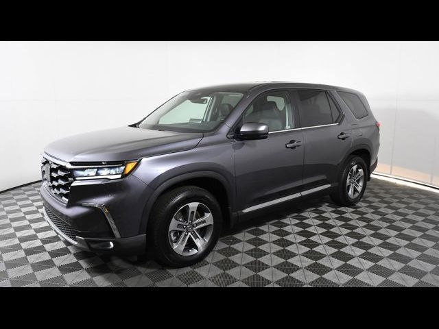 2023 Honda Pilot EX-L 8 Passenger