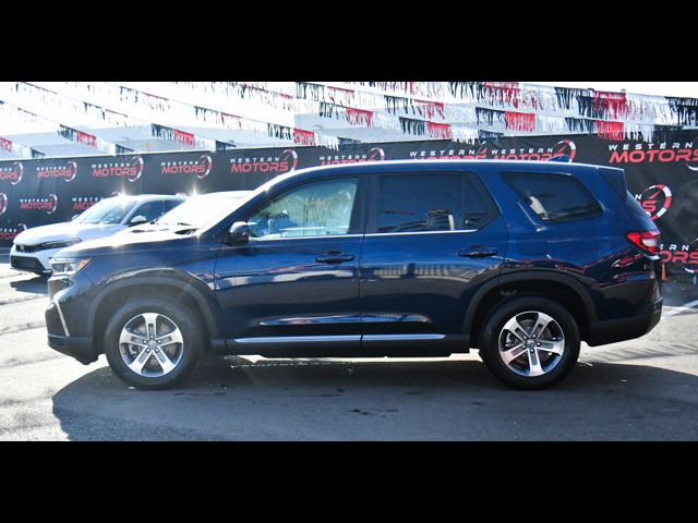 2023 Honda Pilot EX-L 8 Passenger