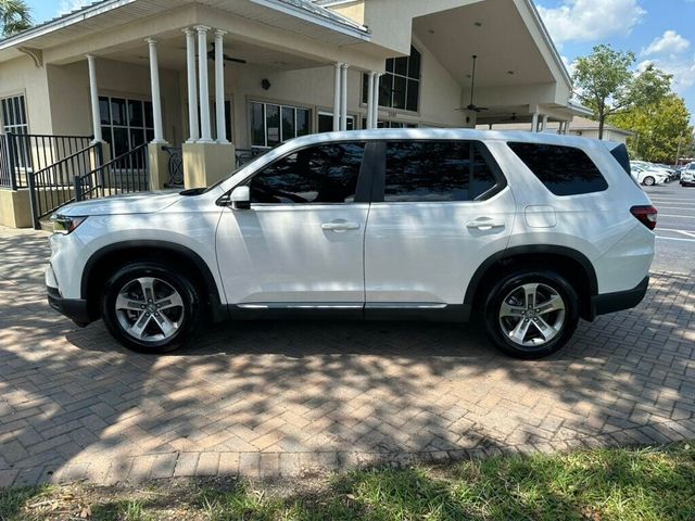 2023 Honda Pilot EX-L 8 Passenger