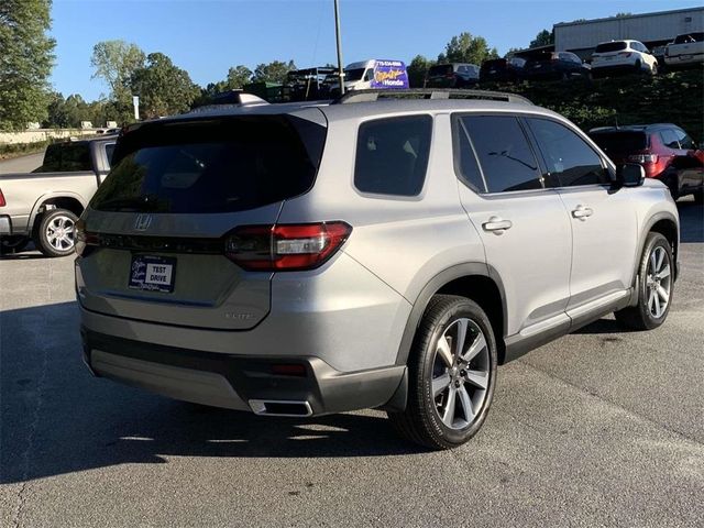 2023 Honda Pilot Elite