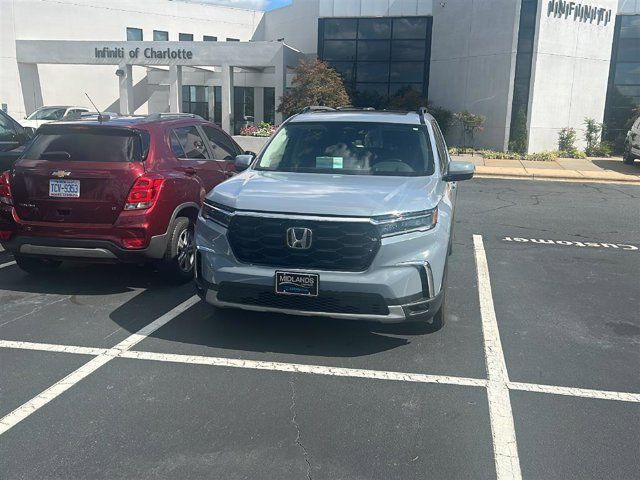 2023 Honda Pilot Elite