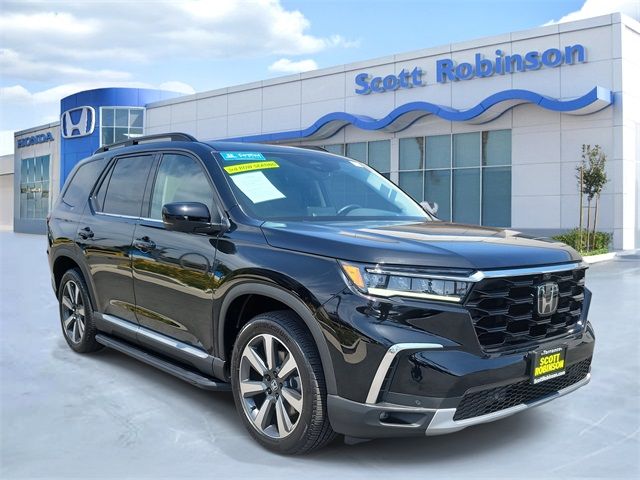 2023 Honda Pilot Elite