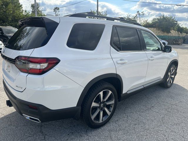 2023 Honda Pilot Elite