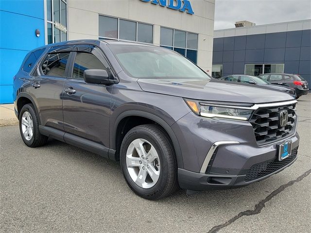 2023 Honda Pilot LX